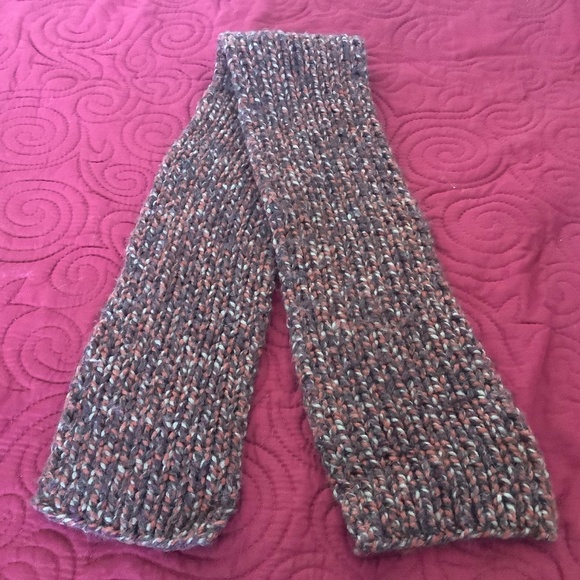 Set of Two Handmade Knit Scarfs  One brown and one multicolored scarfs - Picture 4 of 10